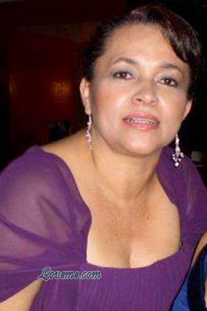 153443 - Olga Lucia Age: 61 - Colombia