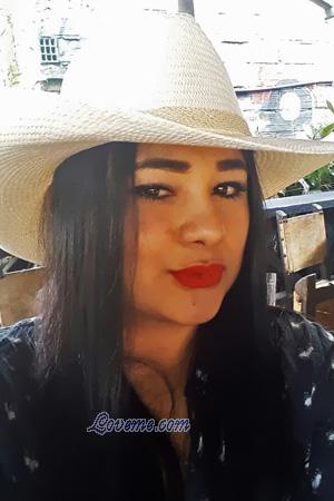 172820 - Sandra Age: 30 - Colombia