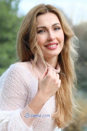 175718 - Olesya Age: 41 - Ukraine