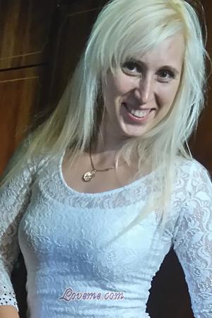 176944 - Lily Age: 35 - Ukraine