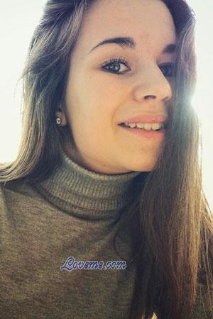 179152 - Albina Age: 23 - Russia