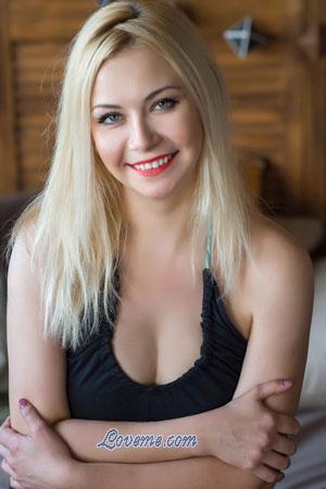 182272 - Anna Age: 35 - Ukraine