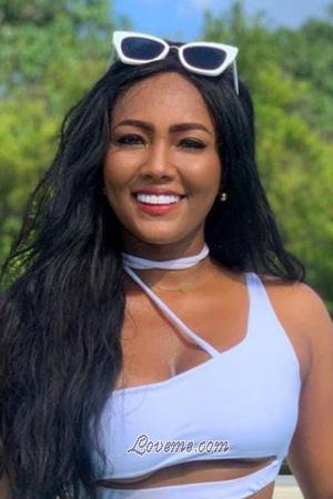 203125 - Paola Age: 28 - Colombia