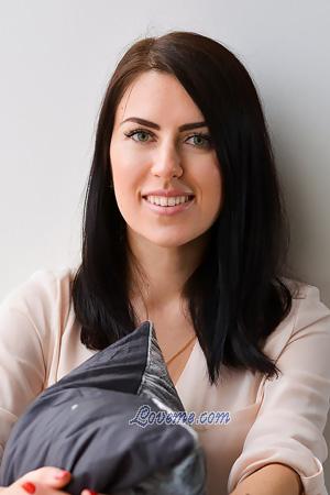 205510 - Yuliya Age: 39 - Russia