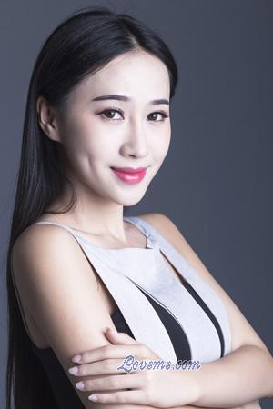 214194 - Tongtong Age: 29 - China