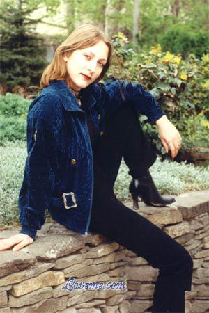 53435 - Natalia Age: 33 - Russia