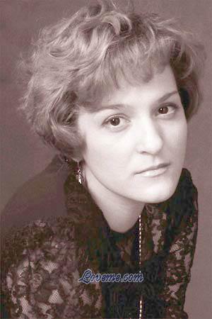 71466 - Yulia Age: 37 - Russia