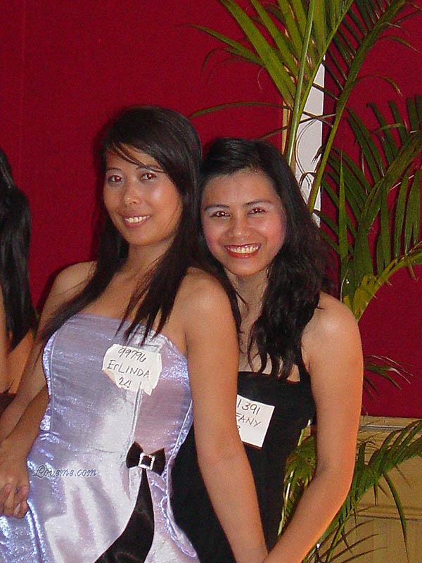 035-filipino-women